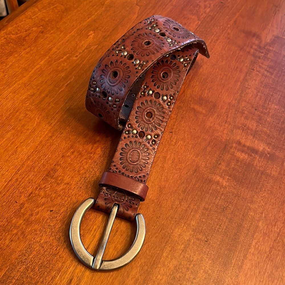 Fossil Embossed Leather Belt with Silver Studs & Buckle- Small